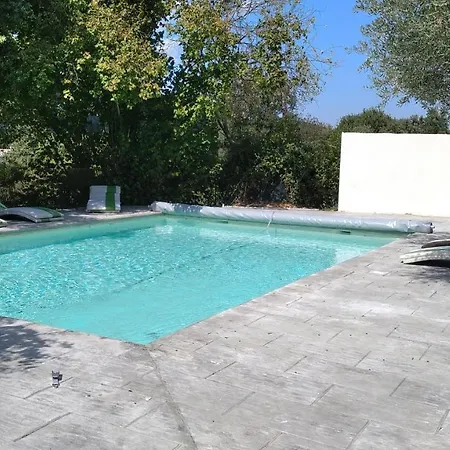 Demeure Du Dragon 5 Piscine- 10 Lits - Personnes Guest house Saint Jean du Pin